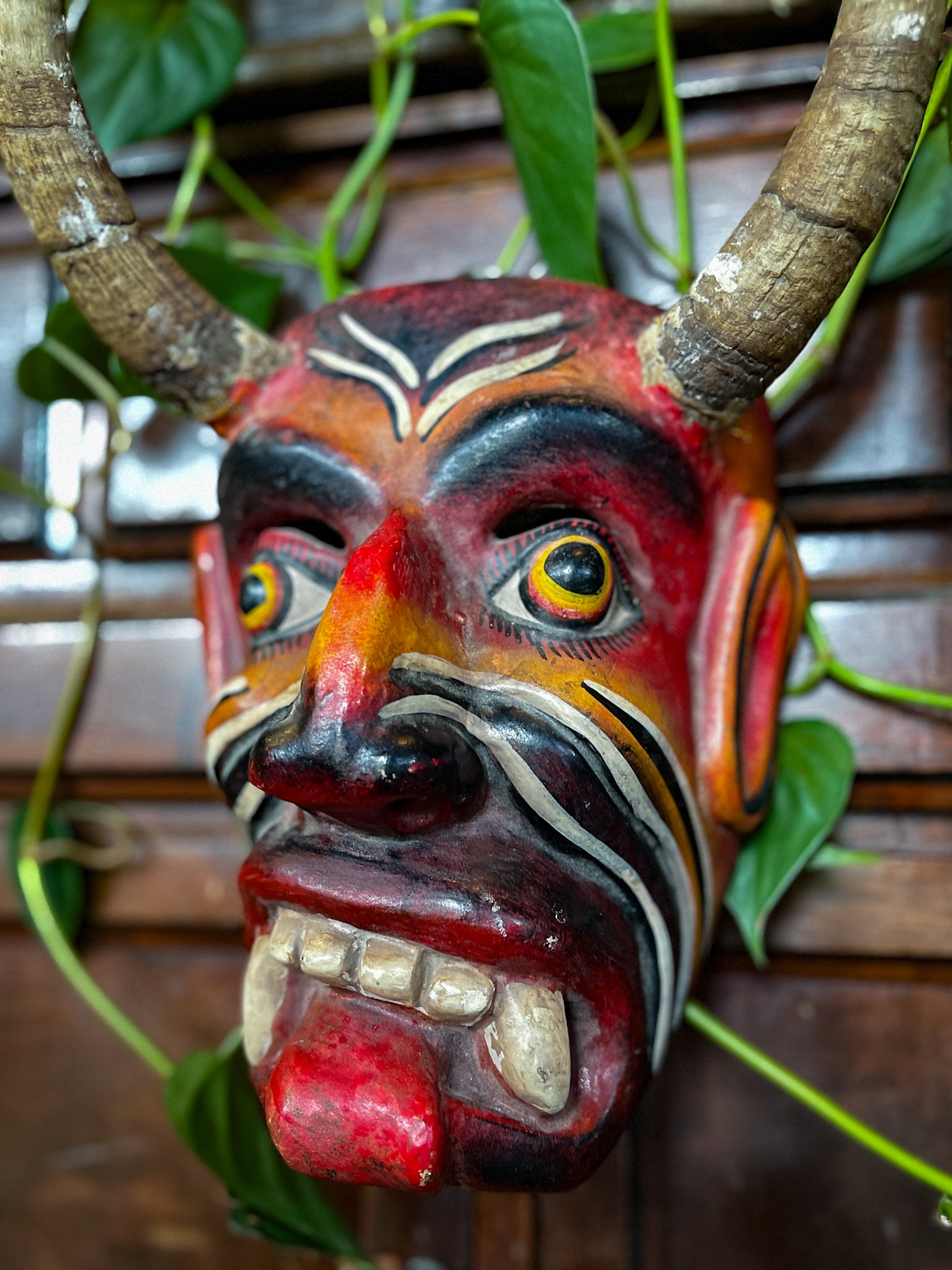 VTG Wood Devil Mask