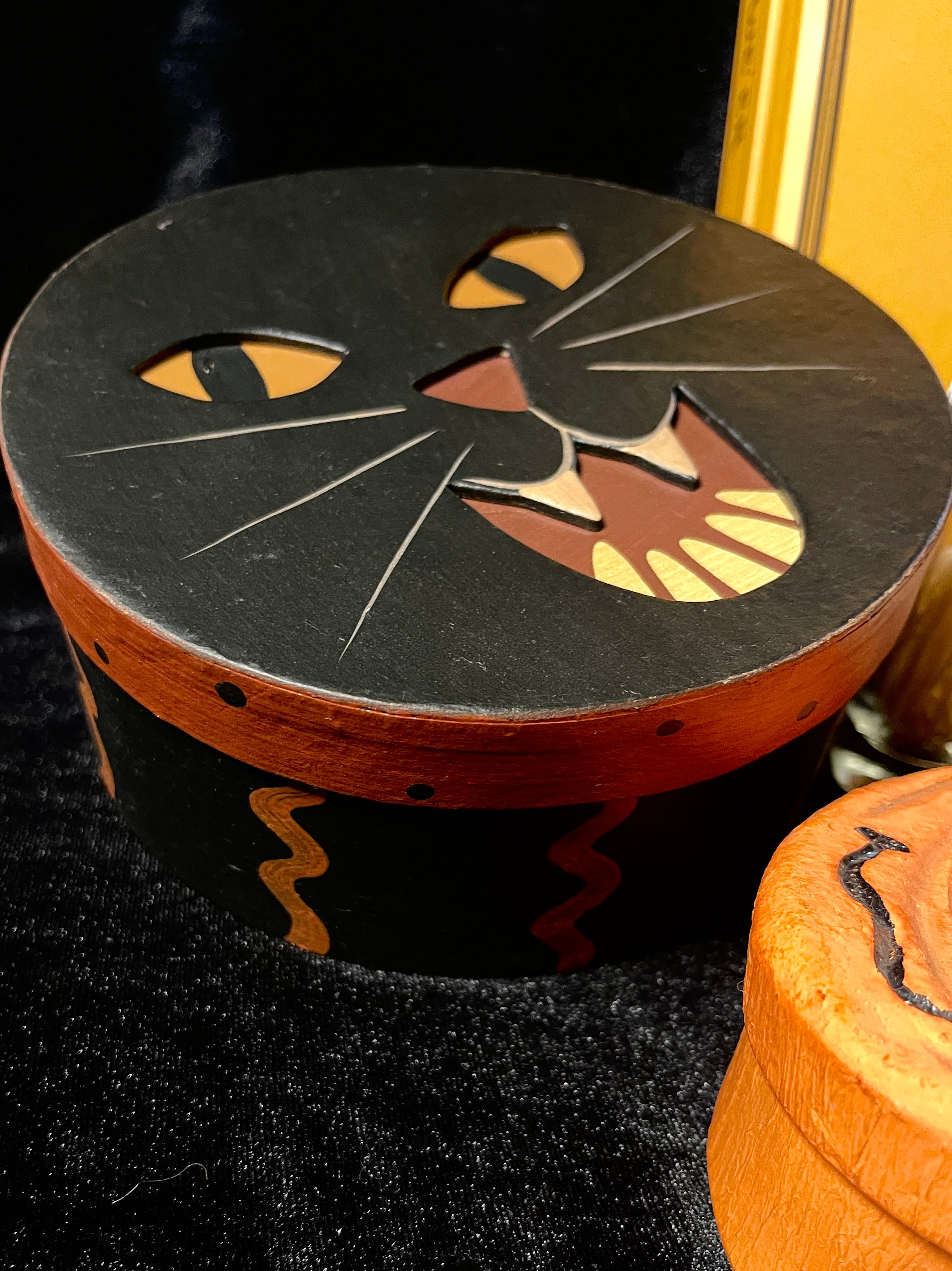 Vintage Halloween Cat Box