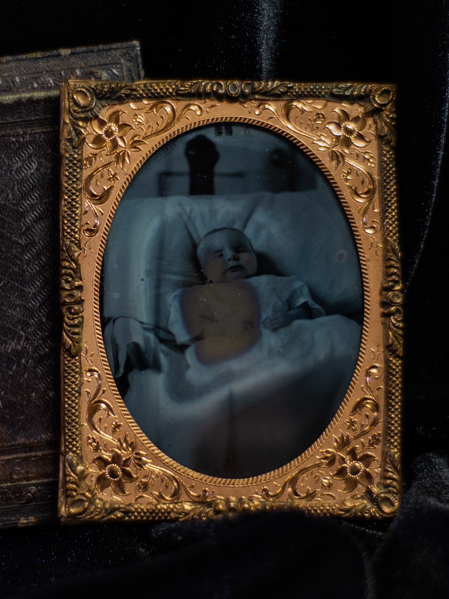 Ambrotype of Postmortem Infant, Amelia