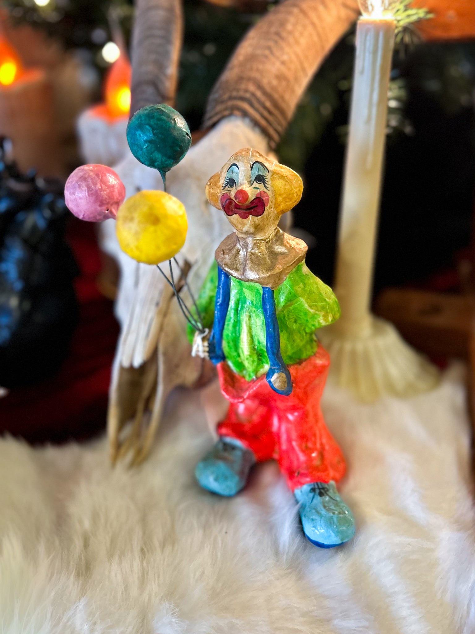 VTG Paper Mache Clown w/ Balloons