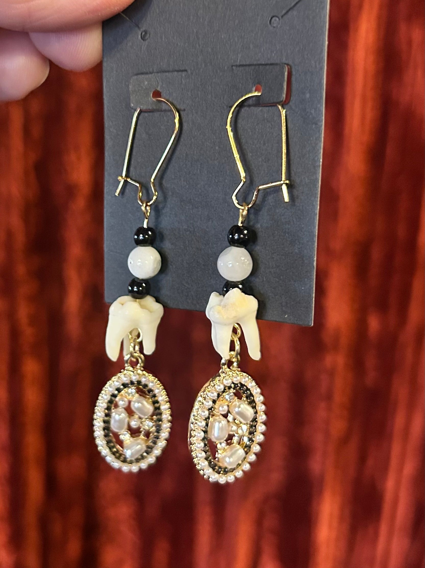 Custom listing for Court