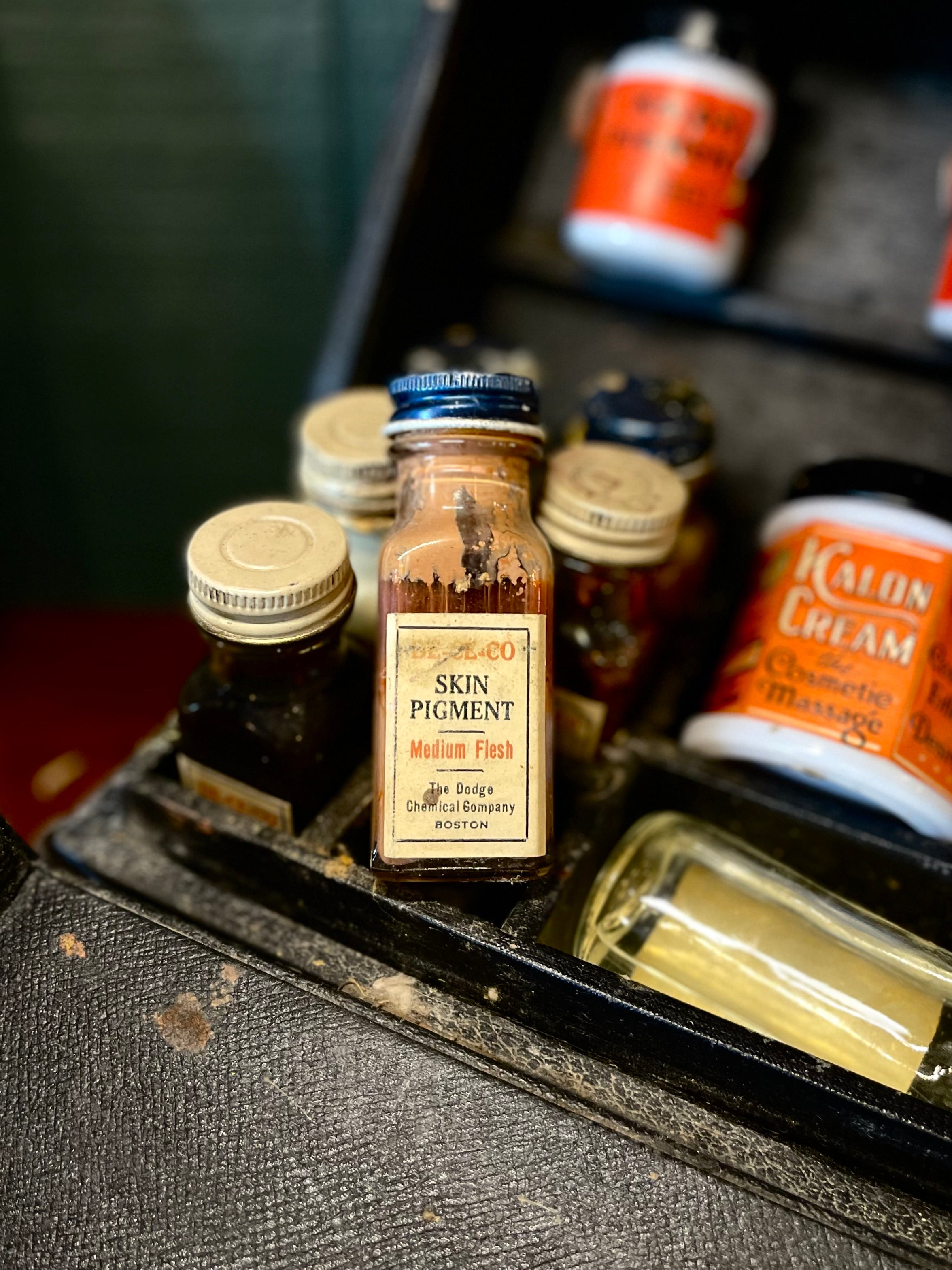 Vintage Mortician's Cosmetic Kit